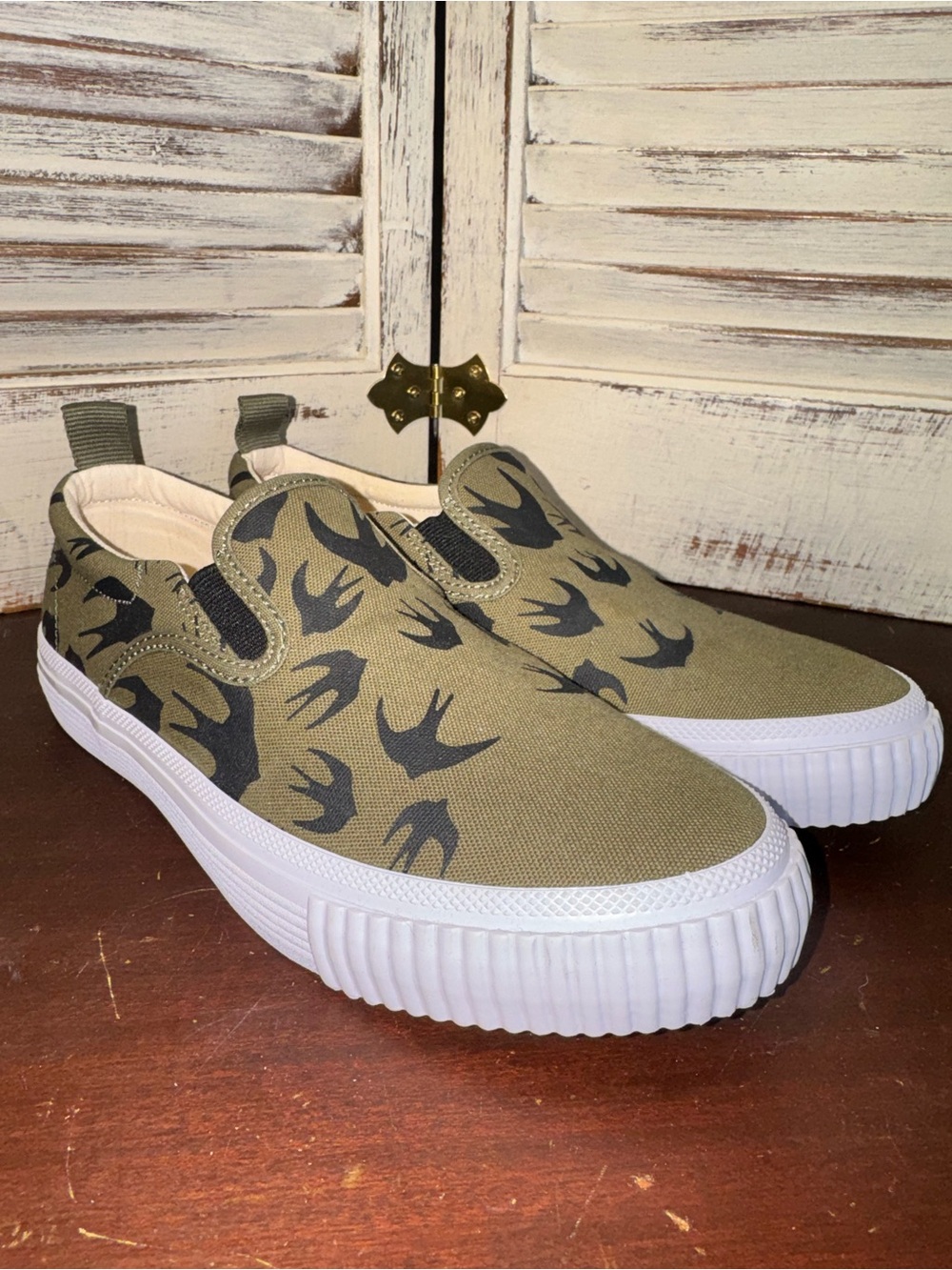 McQ Alexander McQueen Swallow Vulc Slip On Sneaker 39